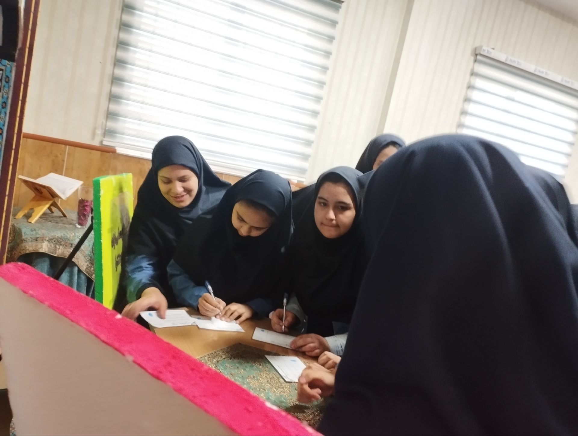 انتخابات شورای دانش اموزی